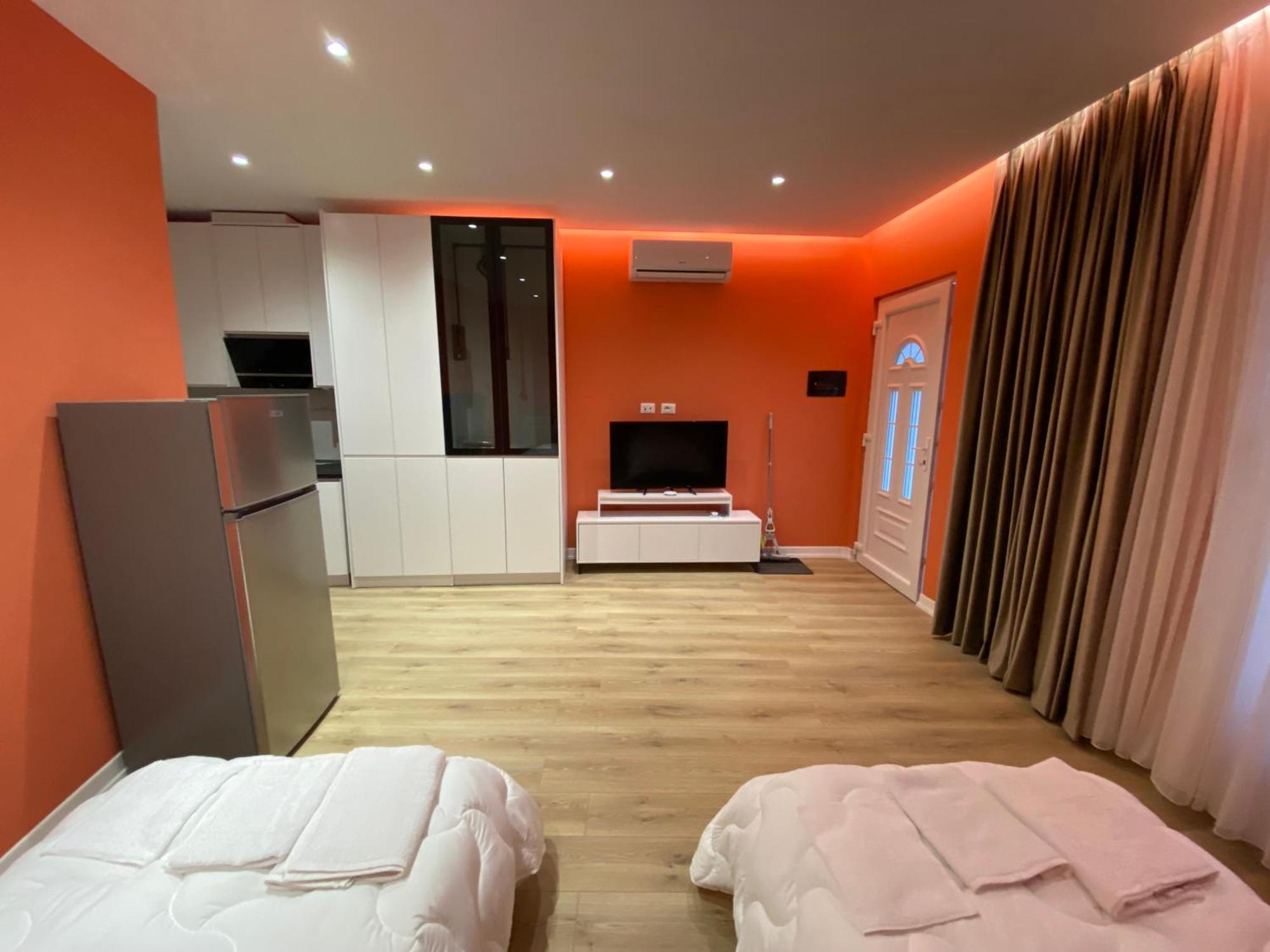 Tirana Center Apartaments Esterno foto