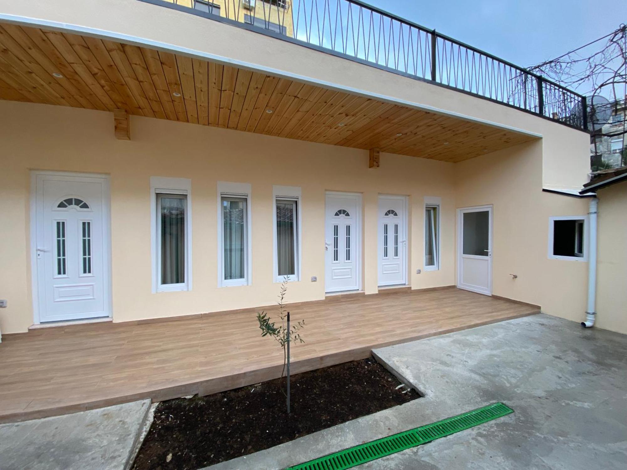 Tirana Center Apartaments Esterno foto