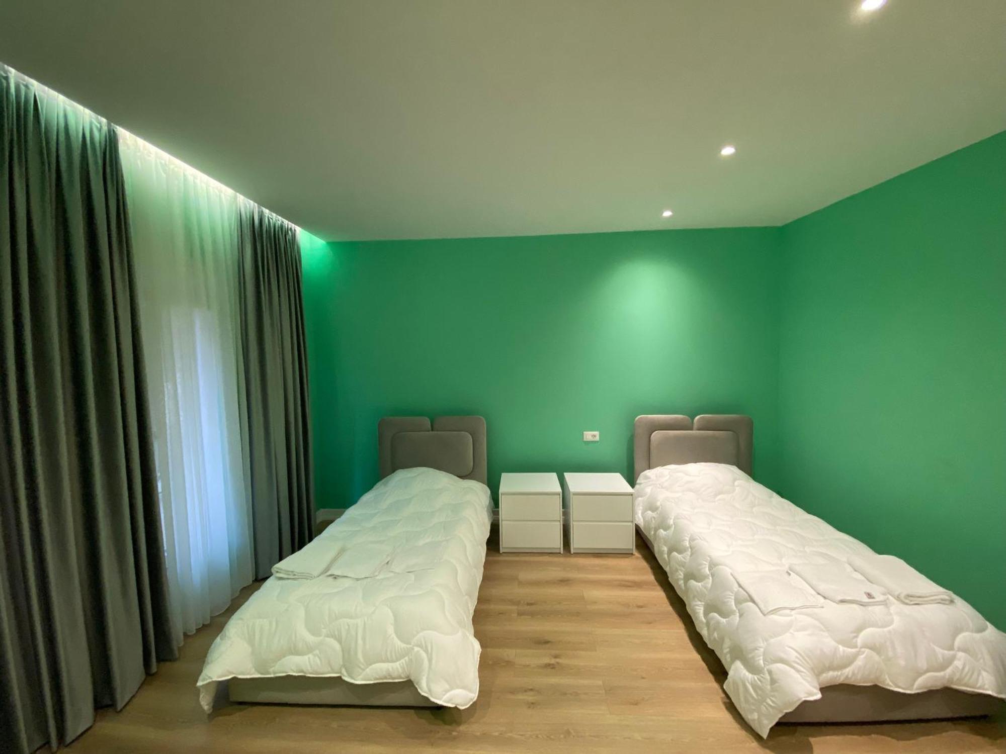 Tirana Center Apartaments Esterno foto