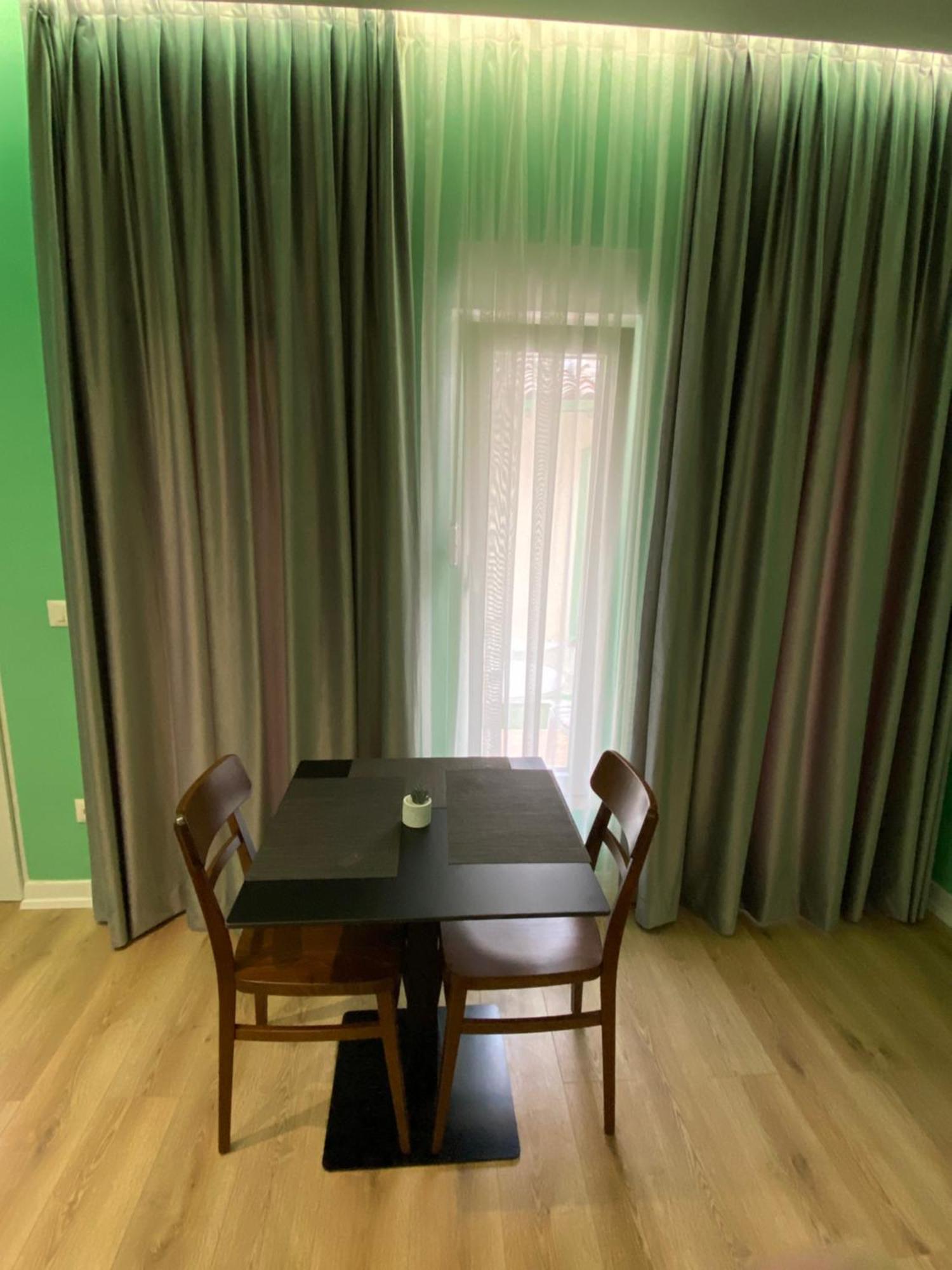 Tirana Center Apartaments Esterno foto