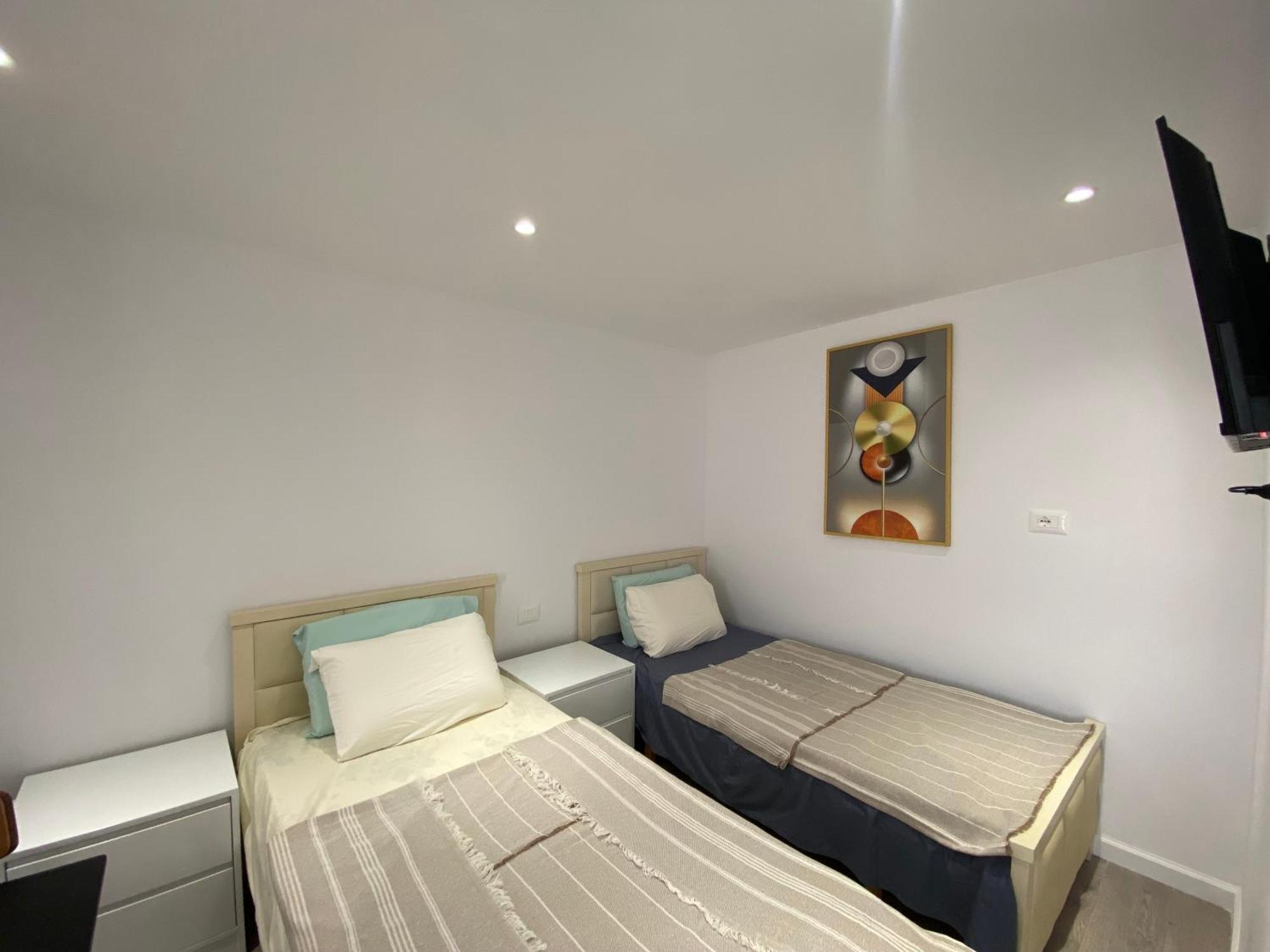 Tirana Center Apartaments Esterno foto